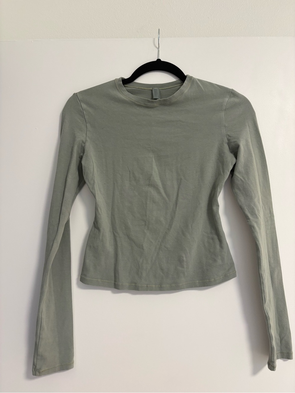 Skims Long Sleeve Crewneck Top